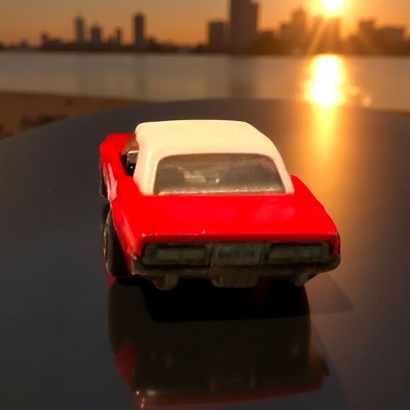 ORIGINAL Matchbox Superfast Dodge Challenger No 1 Red Lesney Made in England - Picture 3 of 5